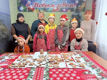 А У НАС КАНИКУЛЫ