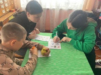 Час загадок и затей.