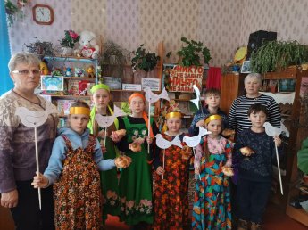 "Гукание весны"