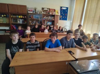 Пушкинские сказки знаем без подсказки