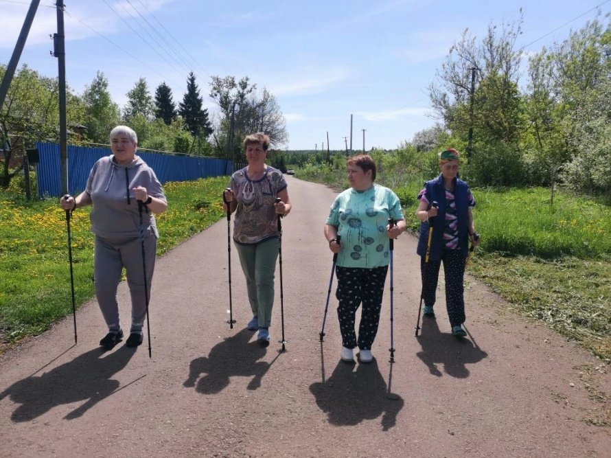 Ходим, общаемся, спортом занимаемся